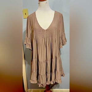 Super cute dress with romper liner underneath.